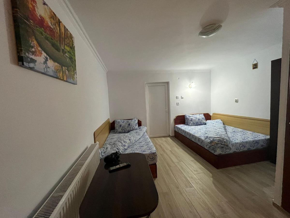 Casa Dina Ξενοδοχείο Băile Herculane Εξωτερικό φωτογραφία